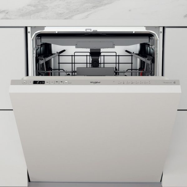 Whirlpool Fully Integrated Dishwasher | WIC3C33PFEUK