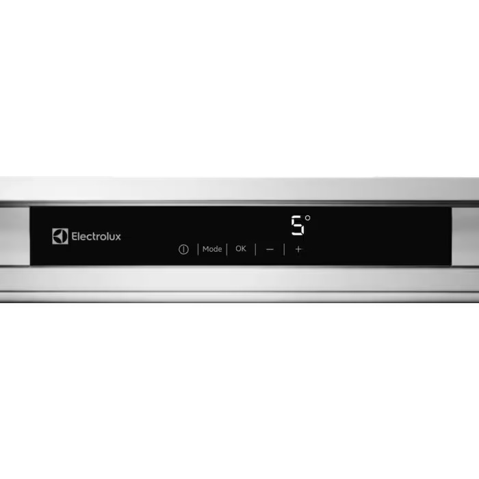Electrolux Integrated Larder Fridge | LRB2DE18C