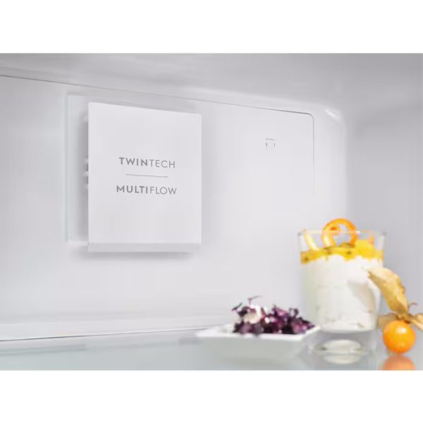 Electrolux 60-40 Fridge Freezer Black LNT6ME33KO 1