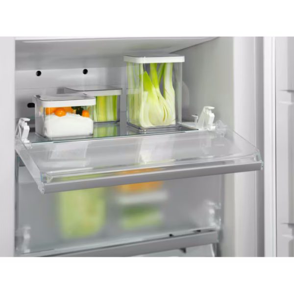 Electrolux Integrated Tall Larder Freezer KUN7NE18C 1
